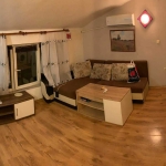 Дава се под наем Двустаен апартамент в Бургас, Възраждане - 65 кв.м за 178.5 € - Снимка #1