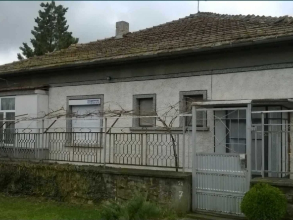 Къща в с. Климентово, Област Велико Търново - 160 кв.м за 363 €/кв.м - Снимка #1