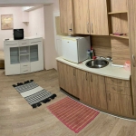 Дава се под наем Едностаен апартамент в Бургас, Център - 60 кв.м за 140.25 € - Снимка #1