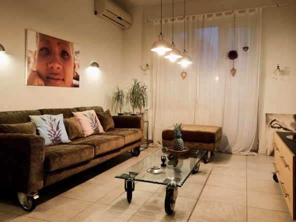 Едностаен апартамент в София, Център - 50 кв.м за 5320 €/кв.м - Снимка #1