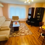 Дава се под наем Тристаен апартамент в Бургас, Възраждане - 90 кв.м за 714 € - Снимка #1