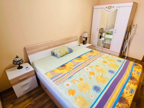 Дава се под наем Двустаен апартамент в Бургас, Славейков - 63 кв.м за 433.5 € - Снимка #1