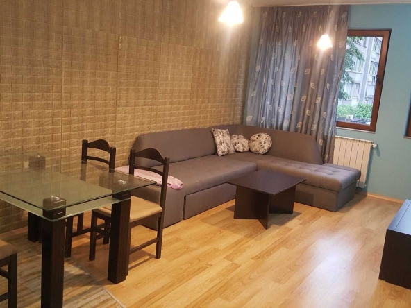 Дава се под наем Двустаен апартамент в София, Борово - 69 кв.м за 348.84 € - Снимка #1