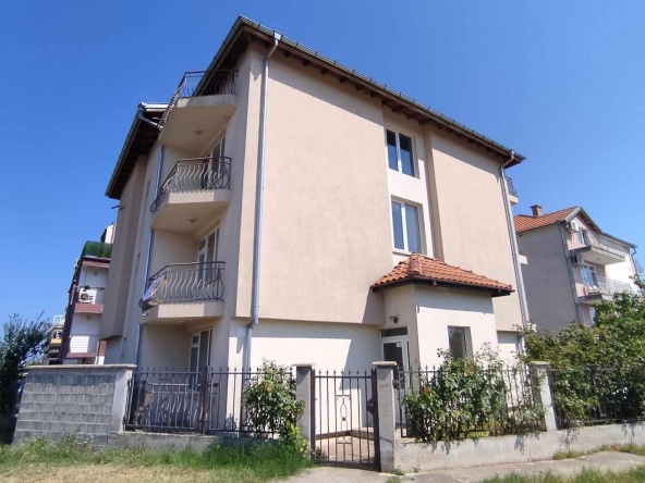 Къща в с. Равда, Област Бургас - 640 кв.м за 1016 €/кв.м - Снимка #1