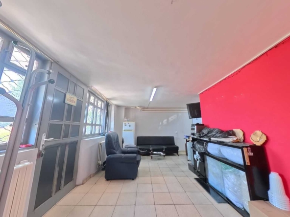 Магазин в Разград, Бели Лом - 32 кв.м за 1514 €/кв.м - Снимка #1