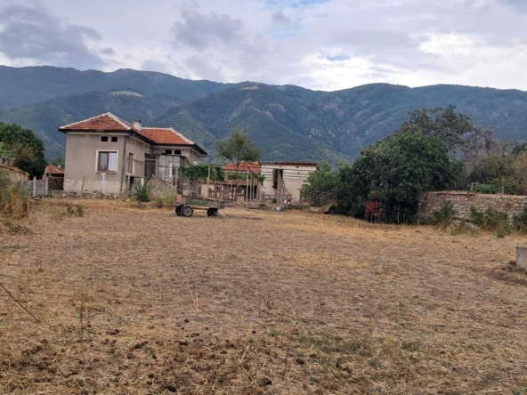 Парцел в с. Иганово, Област Пловдив - 1200 кв.м за 15 €/кв.м - Снимка #1