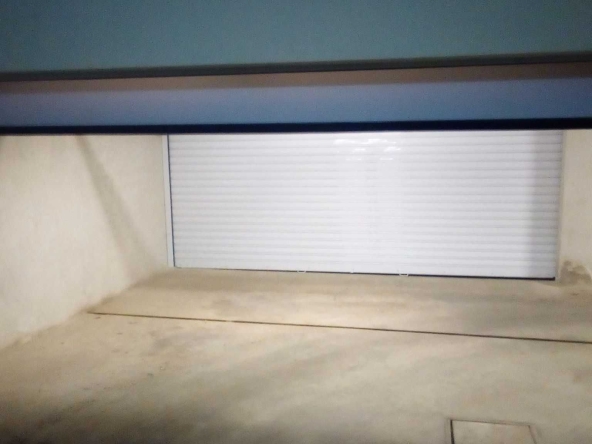 Дава се под наем Гараж / Паркомясто в София, Студентски град - 53 кв.м за 178.5 € - Снимка #1