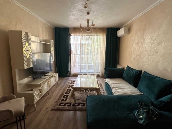 Дава се под наем Двустаен апартамент в София, Зона Б-19 - 69 кв.м за 714 € - Снимка #1