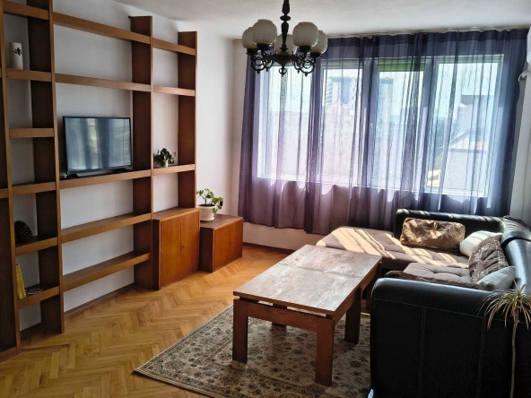 Дава се под наем Тристаен апартамент в Варна, Чайка - 65 кв.м за 448.8 € - Снимка #1
