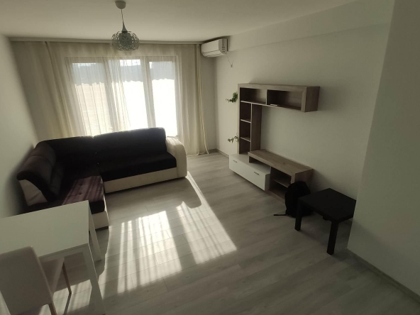 Дава се под наем Двустаен апартамент в Бургас, Изгрев - 60 кв.м за 459 € - Снимка #1
