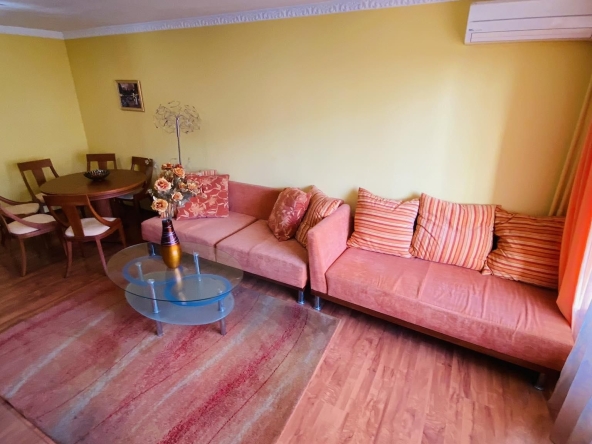 Дава се под наем Двустаен апартамент в Бургас, Славейков - 62 кв.м за 357 € - Снимка #1