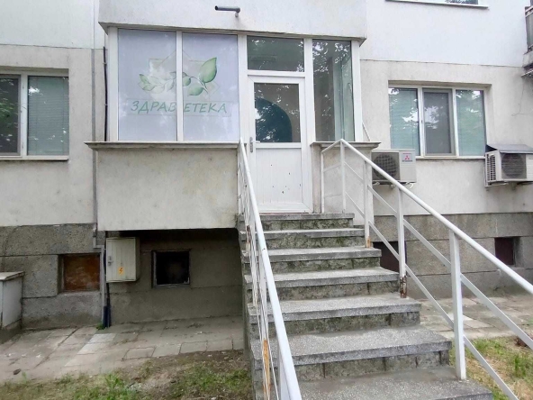 Двустаен апартамент в Видин, Христо Ботев - 58 кв.м за 1207 €/кв.м - Снимка #1