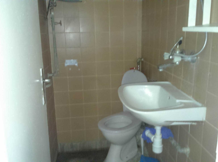 Дава се под наем Едностаен апартамент в Пловдив, Каменица 1 - 23 кв.м за 80 € - Снимка #1