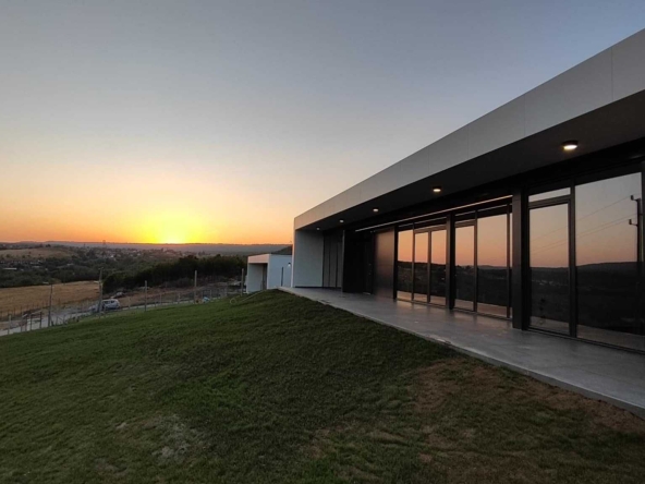 Къща в Балчик - 142 кв.м за 1479 €/кв.м - Снимка #1