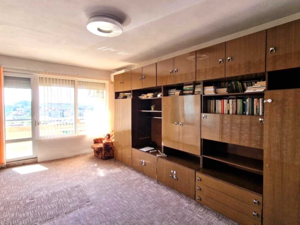 Тристаен апартамент в Русе, Център - 99 кв.м за 1465 €/кв.м - Снимка #1