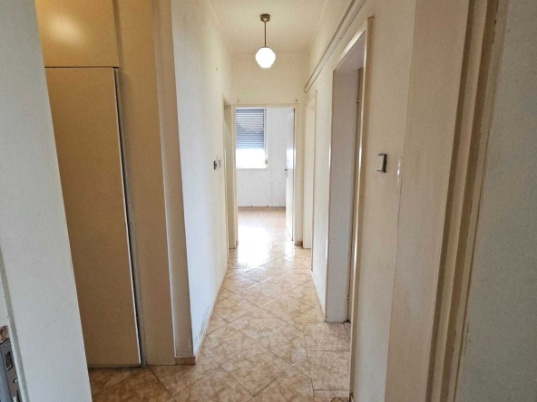 Тристаен апартамент в Пловдив, Център - 75 кв.м за 1088 €/кв.м - Снимка #1