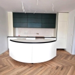 Тристаен апартамент в Русе, Център - 115 кв.м за 1273 €/кв.м - Снимка #1