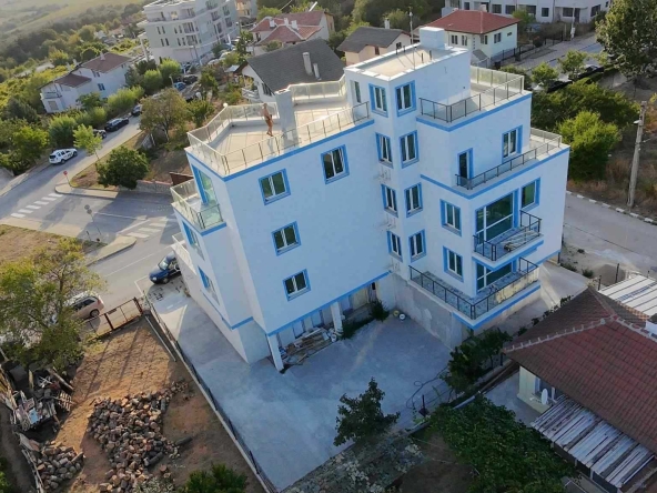 Двустаен апартамент в Бяла - 84 кв.м за 1200 €/кв.м - Снимка #1