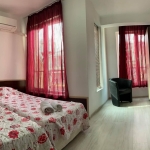 Дава се под наем Тристаен апартамент в Бургас, Лазур - 80 кв.м за 663 € - Снимка #1