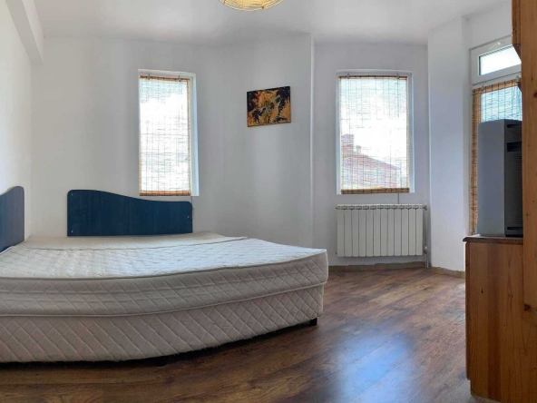 Дава се под наем Двустаен апартамент в Бургас, Меден рудник - зона А - 35 кв.м за 168.3 € - Снимка #1