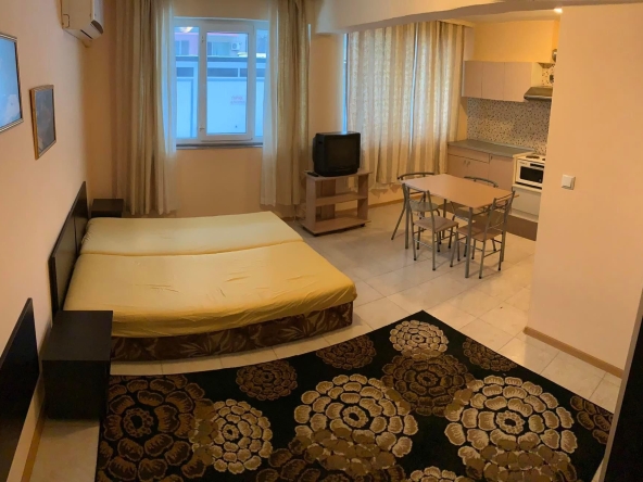 Дава се под наем Едностаен апартамент в Бургас, Възраждане - 40 кв.м за 255 € - Снимка #1