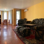 Дава се под наем Двустаен апартамент в Бургас, Възраждане - 75 кв.м за 173.4 € - Снимка #1