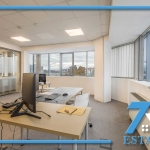 Дава се под наем Магазин в София, Хаджи Димитър - 152 кв.м за 1368 € - Снимка #1