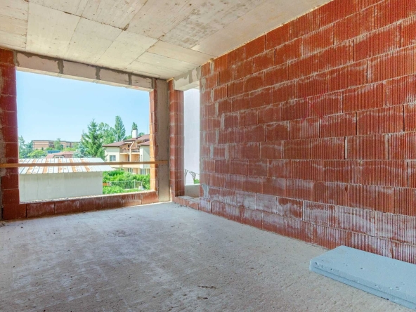 Тристаен апартамент в София, Студентски град - 120 кв.м за 1752 €/кв.м - Снимка #1