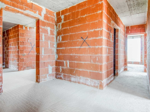 Четиристаен апартамент в София, Студентски град - 198 кв.м за 1617 €/кв.м - Снимка #1