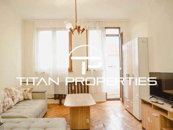 Дава се под наем Двустаен апартамент в София, Център - 40 кв.м за 458.49 € - Снимка #1