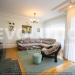 Дава се под наем Къща в София, Драгалевци - 320 кв.м за 2000 € - Снимка #1