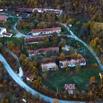 Промишлена сграда в с. Искрец, Област София-област - 20500 кв.м за 25 €/кв.м - Снимка #1