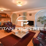 Дава се под наем Четиристаен апартамент в София, Лагера - 180 кв.м за 1100 € - Снимка #1