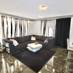 Двустаен апартамент в Пловдив, Център - 134 кв.м за 1180 €/кв.м - Снимка #1