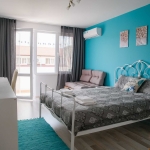 Дава се под наем Тристаен апартамент в Варна, Лятно кино Тракия - 75 кв.м за 612 € - Снимка #1