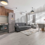 Тристаен апартамент в Бургас, Изгрев - 62 кв.м за 1522 €/кв.м - Снимка #1