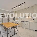 Дава се под наем Двустаен апартамент в Пловдив, Христо Смирненски - 82 кв.м за 750 € - Снимка #1