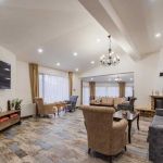 Дава се под наем Къща в с. Здравец, Област Варна - 420 кв.м за 2500 € - Снимка #1