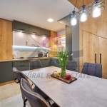 Дава се под наем Мезонет в к.к. Св.Св. Константин и Елена - 160 кв.м за 2000 € - Снимка #1