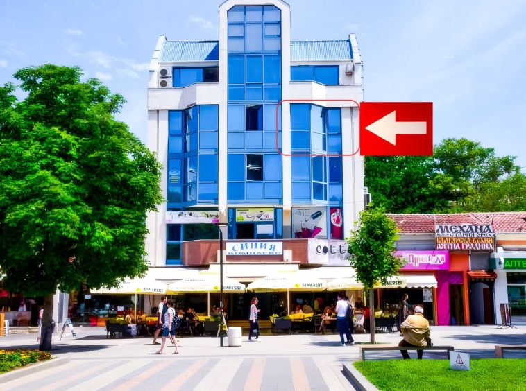 Дава се под наем Офис в Плевен, Дружба 1 - 28 кв.м за 153 € - Снимка #1