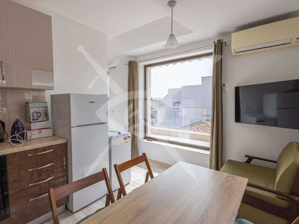 Дава се под наем Двустаен апартамент в Варна, Гръцка махала - 45 кв.м за 60 € - Снимка #1