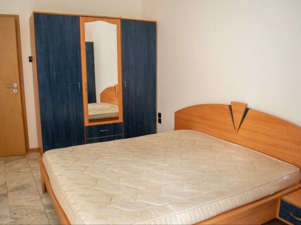 Дава се под наем Двустаен апартамент в София, Център - 70 кв.м за 398.82 € - Снимка #1