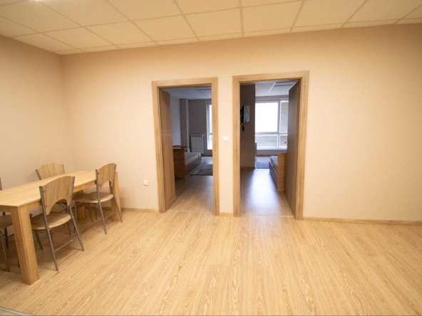 Дава се под наем Тристаен апартамент в София, Студентски град - 70 кв.м за 448.8 € - Снимка #1