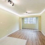 Четиристаен апартамент в Варна, Чайка - 79 кв.м за 1534 €/кв.м - Снимка #1