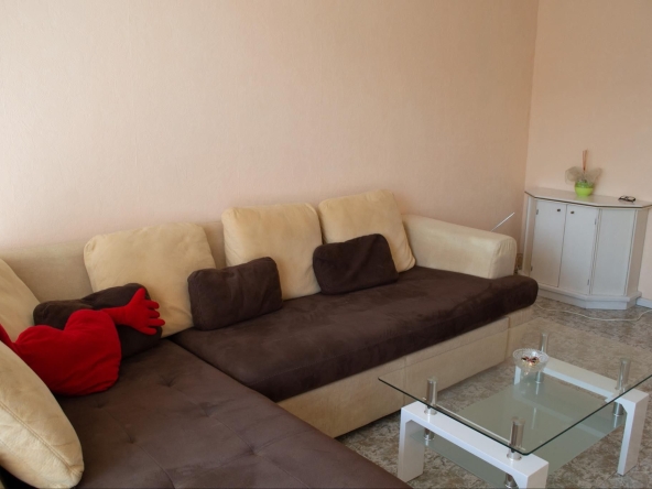 Дава се под наем Двустаен апартамент в София, Младост 3 - 68 кв.м за 598.23 € - Снимка #1