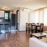 Тристаен апартамент в Пловдив, Младежки Хълм - 100 кв.м за 1999 €/кв.м - Снимка #1