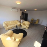 Дава се под наем Двустаен апартамент в Бургас, Славейков - 70 кв.м за 204 € - Снимка #1