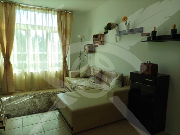 Двустаен апартамент в к.к. Слънчев бряг - 76 кв.м за 423 €/кв.м - Снимка #1