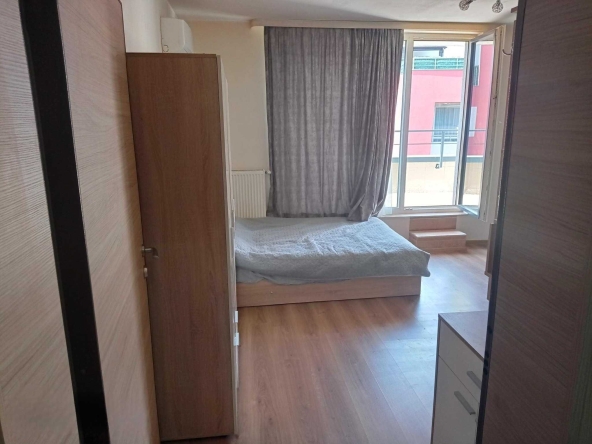 Едностаен апартамент в София, Студентски град - 44 кв.м за 2137 €/кв.м - Снимка #1