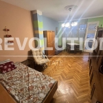 Дава се под наем Тристаен апартамент в Варна, Нептун - 100 кв.м за 400 € - Снимка #1